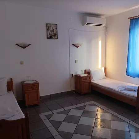 бяла къща Каварна